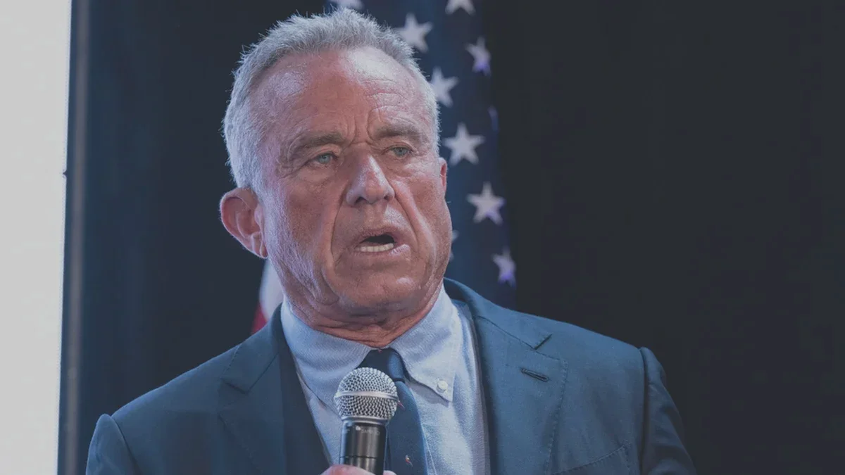RFK Jr. ignoriert Trumps Lügen und erklärt: „Er hat sein Wort in allem gehalten“